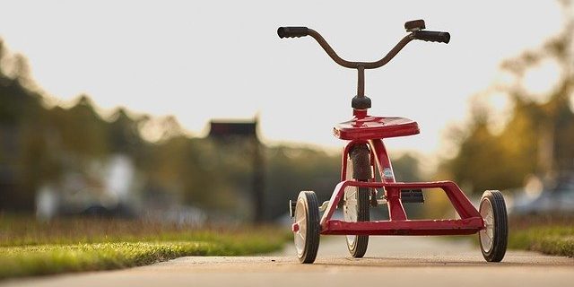 Dzieciństwo_wirus Wirus